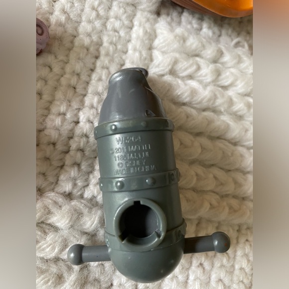 Fisher-Price Disney's Jake and The Never Land Pirates - Hook's Battle Boat - Picture 5 of 8